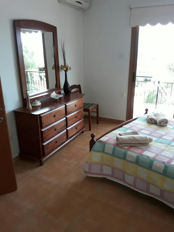 פיסורי Yialos Apartments מראה חיצוני תמונה
