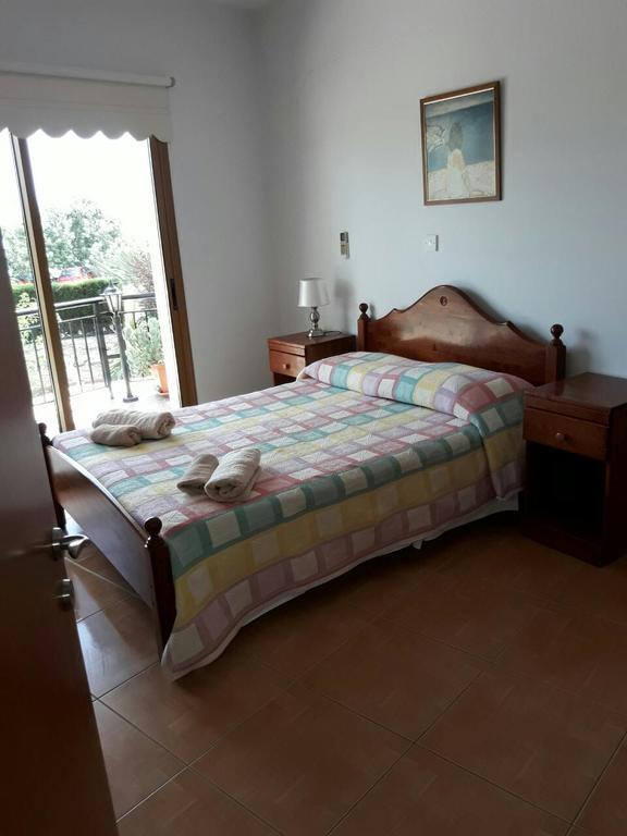 פיסורי Yialos Apartments מראה חיצוני תמונה